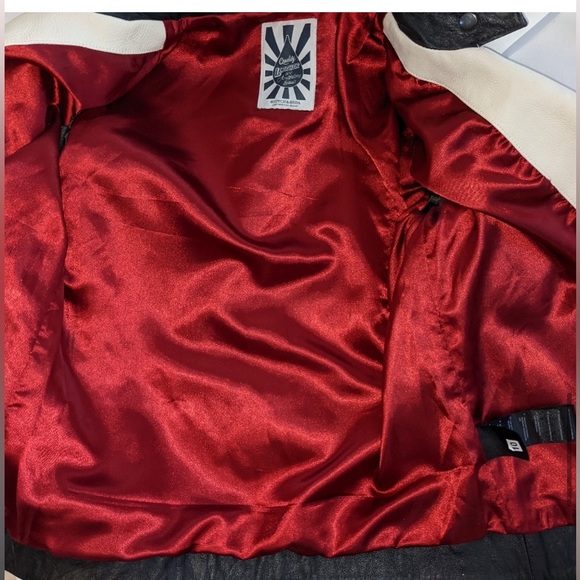 Scotch & Soda Buffalo Leather Quilted Jacket with silk lining - Picture 8 of 10